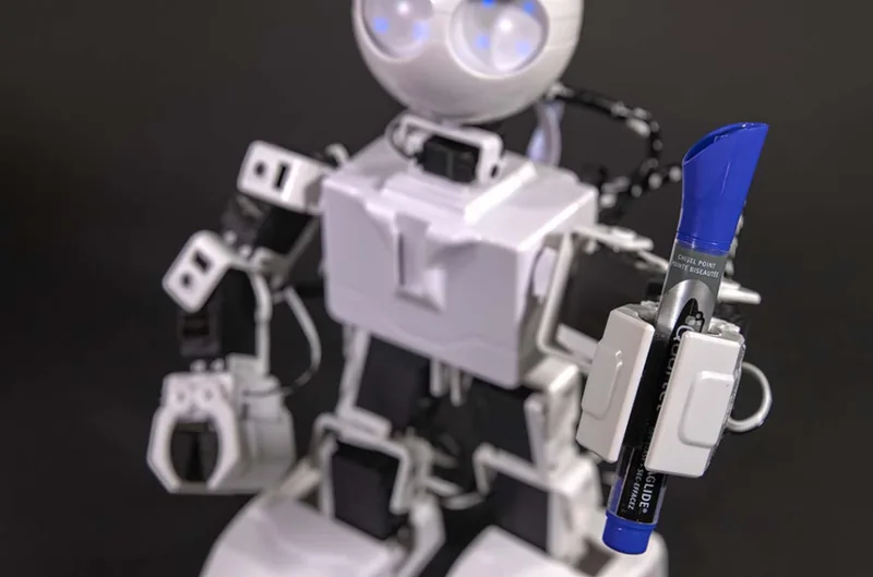 JD Humanoid by EZ-Robot